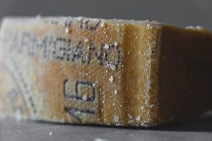obtenir facilement des copeaux de fromage